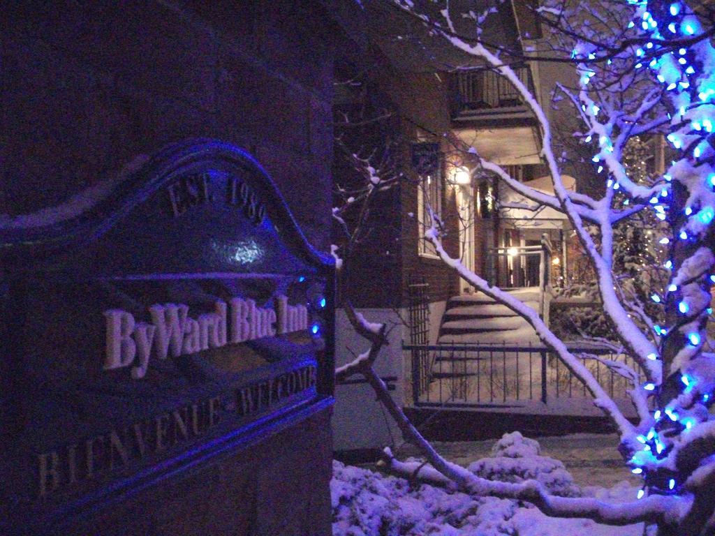 Byward Blue Inn Otawa Exterior foto
